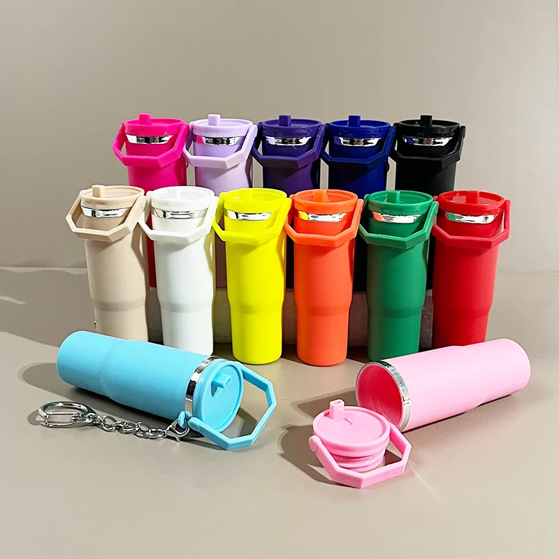 Mini Backpack Purse - Chaveiro em Formato de Mini Copo